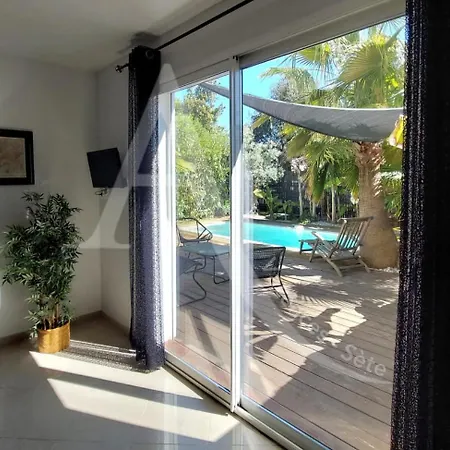فيلة Super 6 Personnes Avec Piscine Et Climatisation A Cote Des Plages سُت